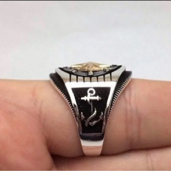 BLACK LABEL HERITAGE UNISEX STERLING SILVER RING - Picture 3 of 15